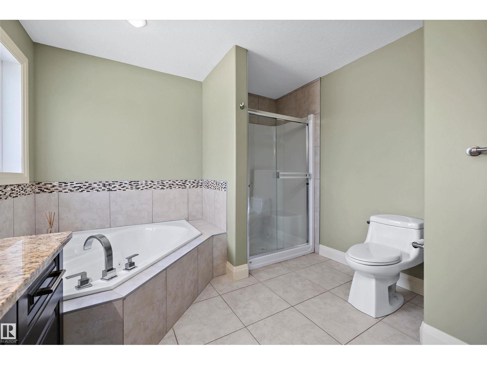 13504 163 AV NW - 43