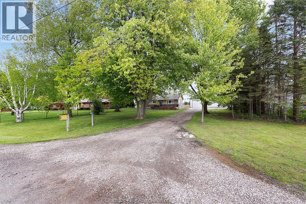 864 MCNAUGHTON AVENUE East - 2