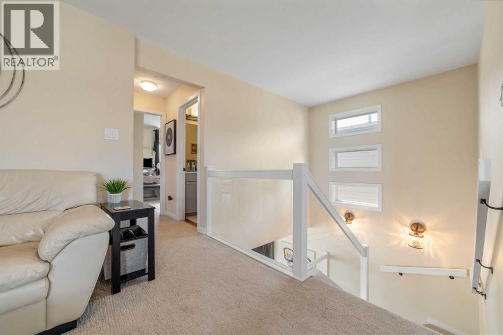 648 Aquitania Boulevard W - Image 17