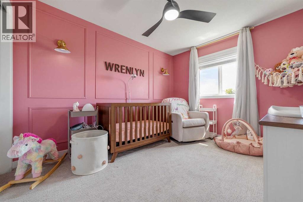 648 Aquitania Boulevard W - Image 30