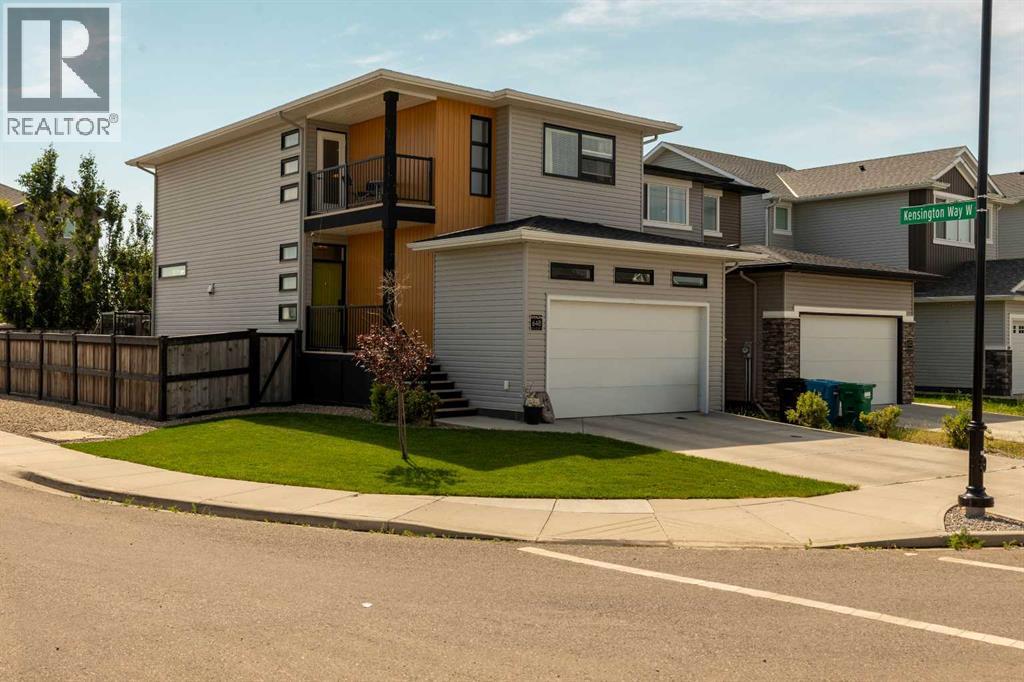 Property for sale at 648 Aquitania Boulevard W