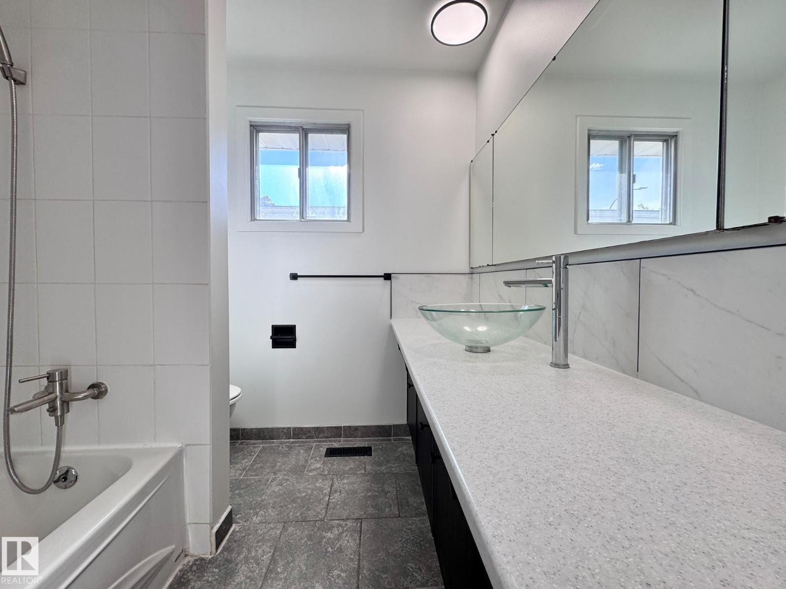 11616 158 AV NW - Image 10