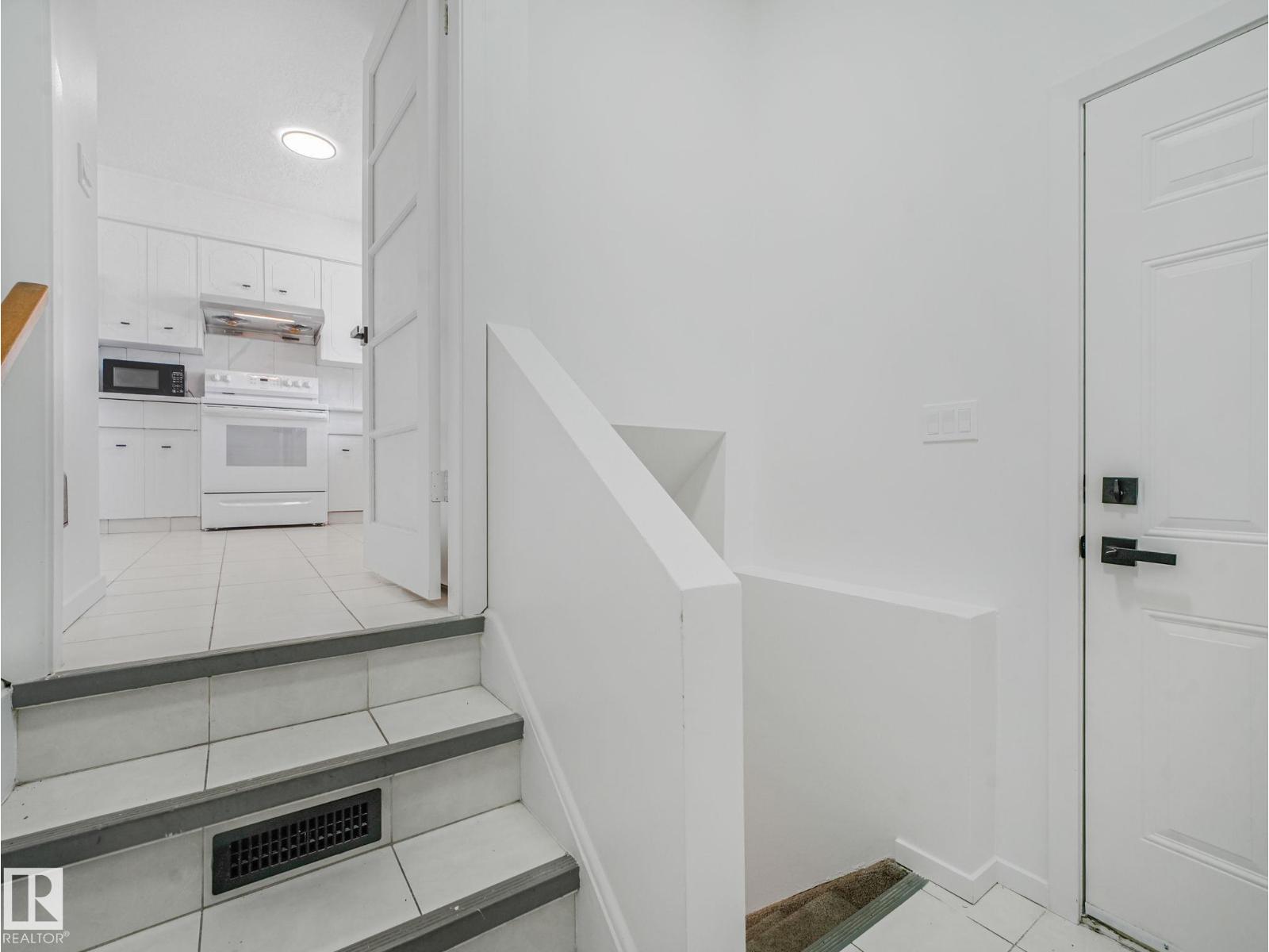 11616 158 AV NW - Image 15