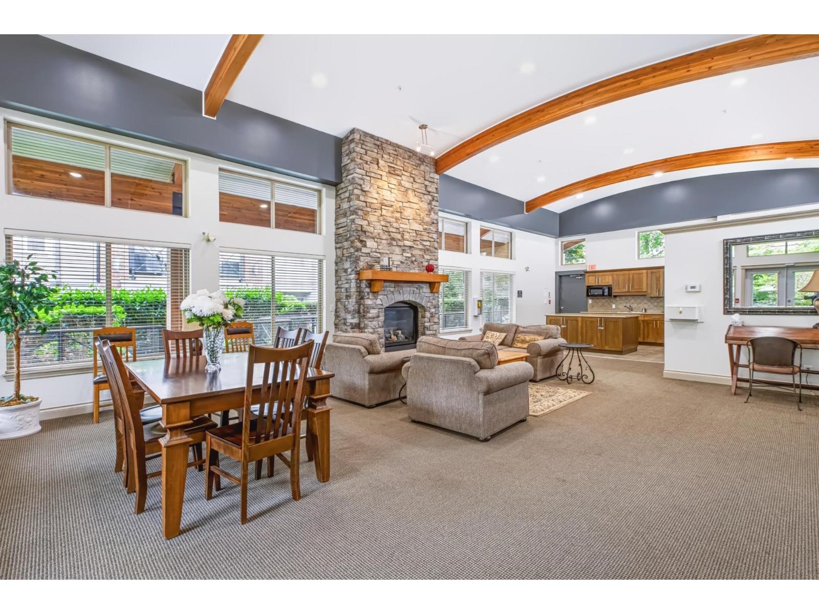 110 15357 17A AVENUE, Surrey