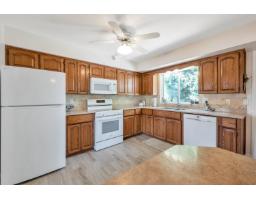 9275 155 Street, Surrey, BC V3R9B3 Photo 7