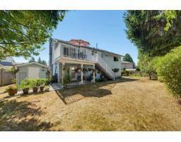 9275 155 Street, Surrey, BC V3R9B3 Photo 31