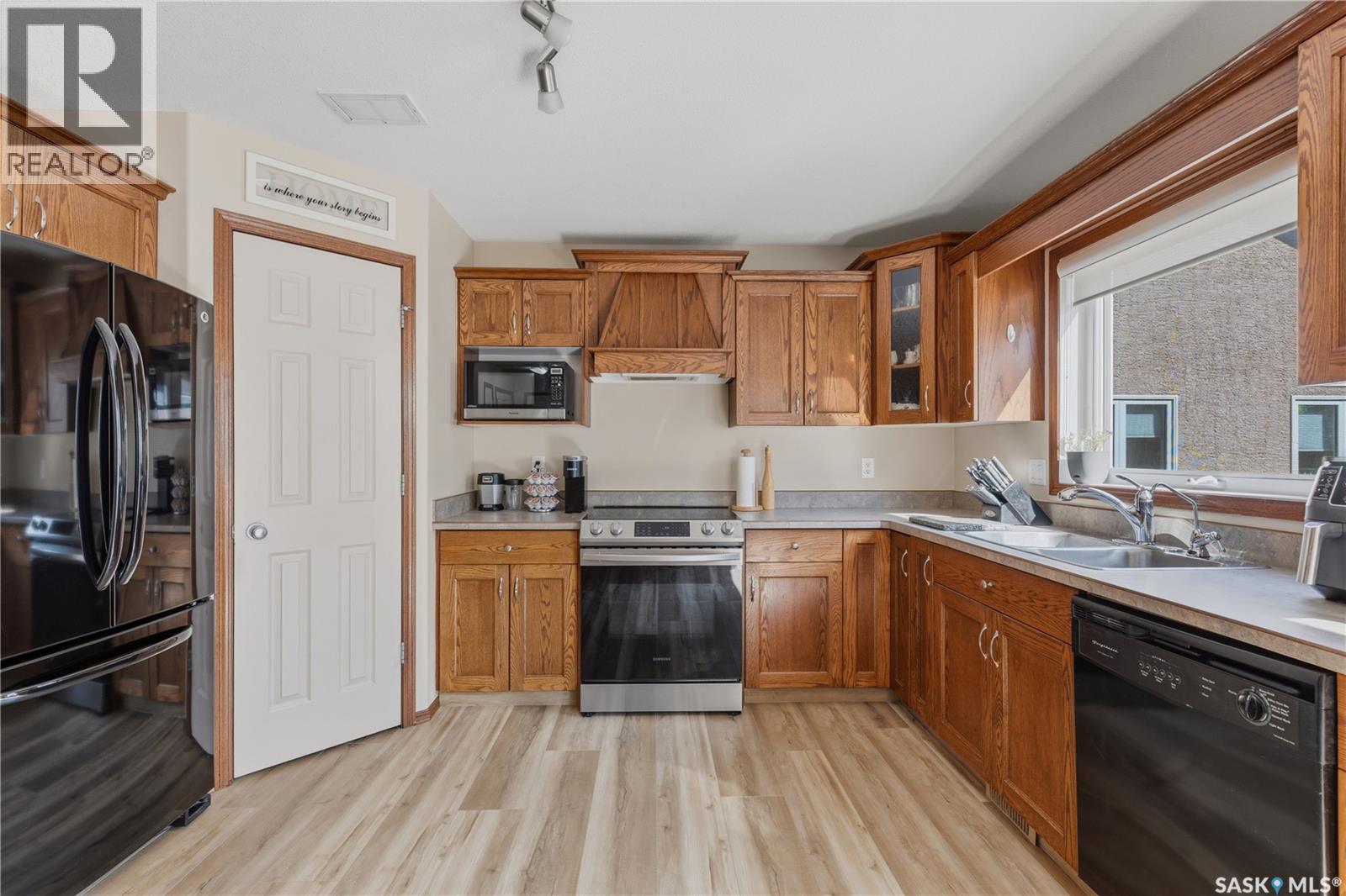 29 Leibel BAY - Image 16