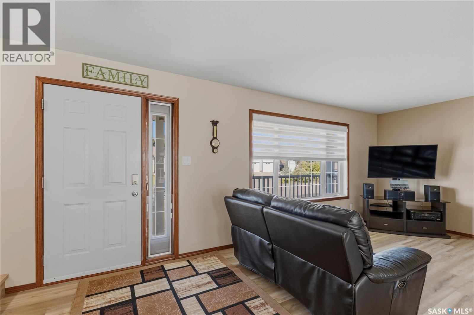 29 Leibel BAY - Image 7