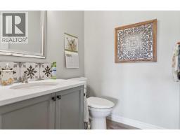 14 Riviera View, Cochrane, AB T4C0Y7 Photo 18