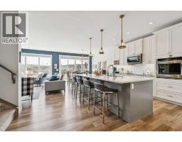Living room - 14 Riviera View, Cochrane, AB T4C0Y7 Photo 6