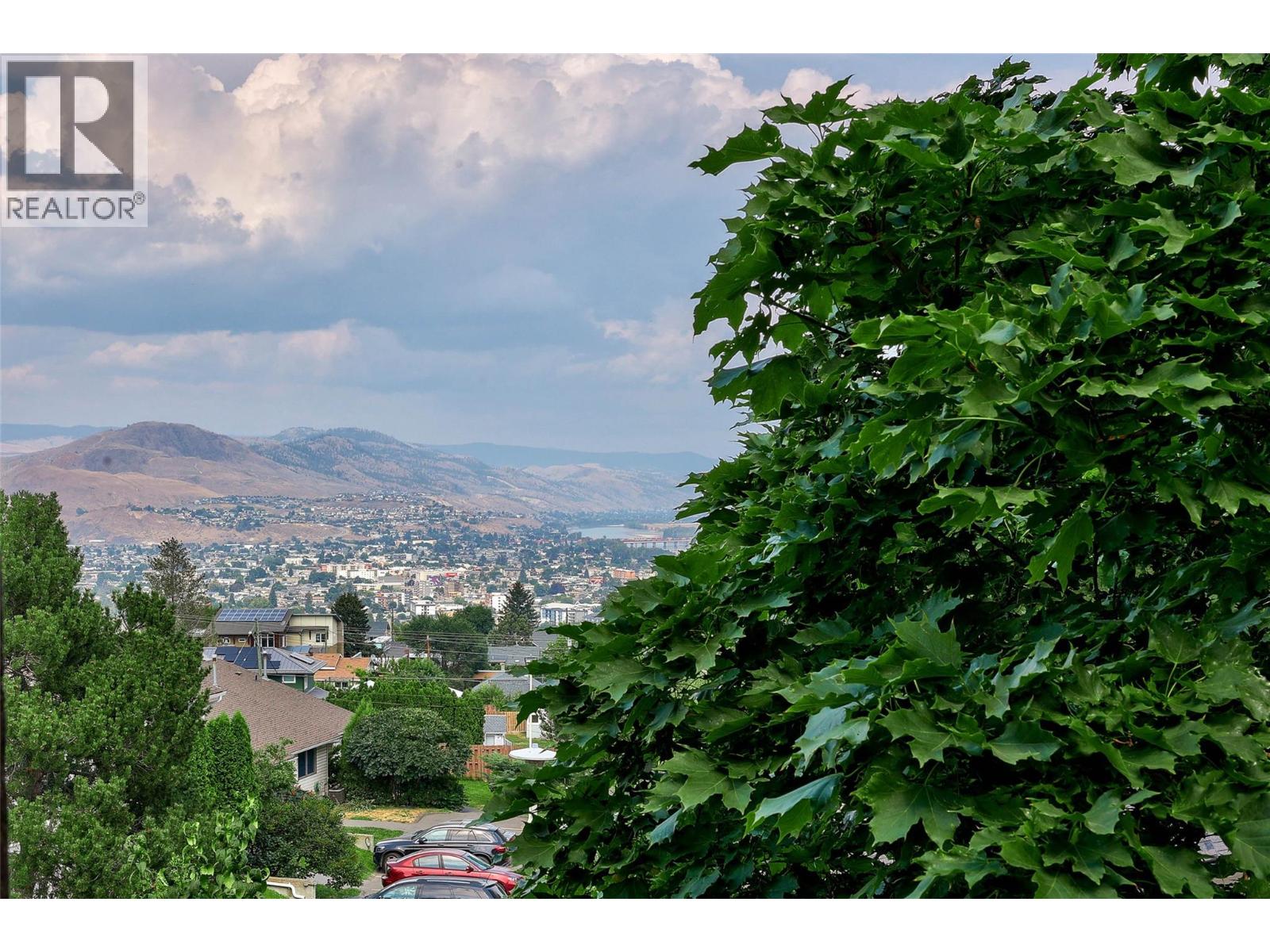 #47 580 DALGLEISH Drive - 13
