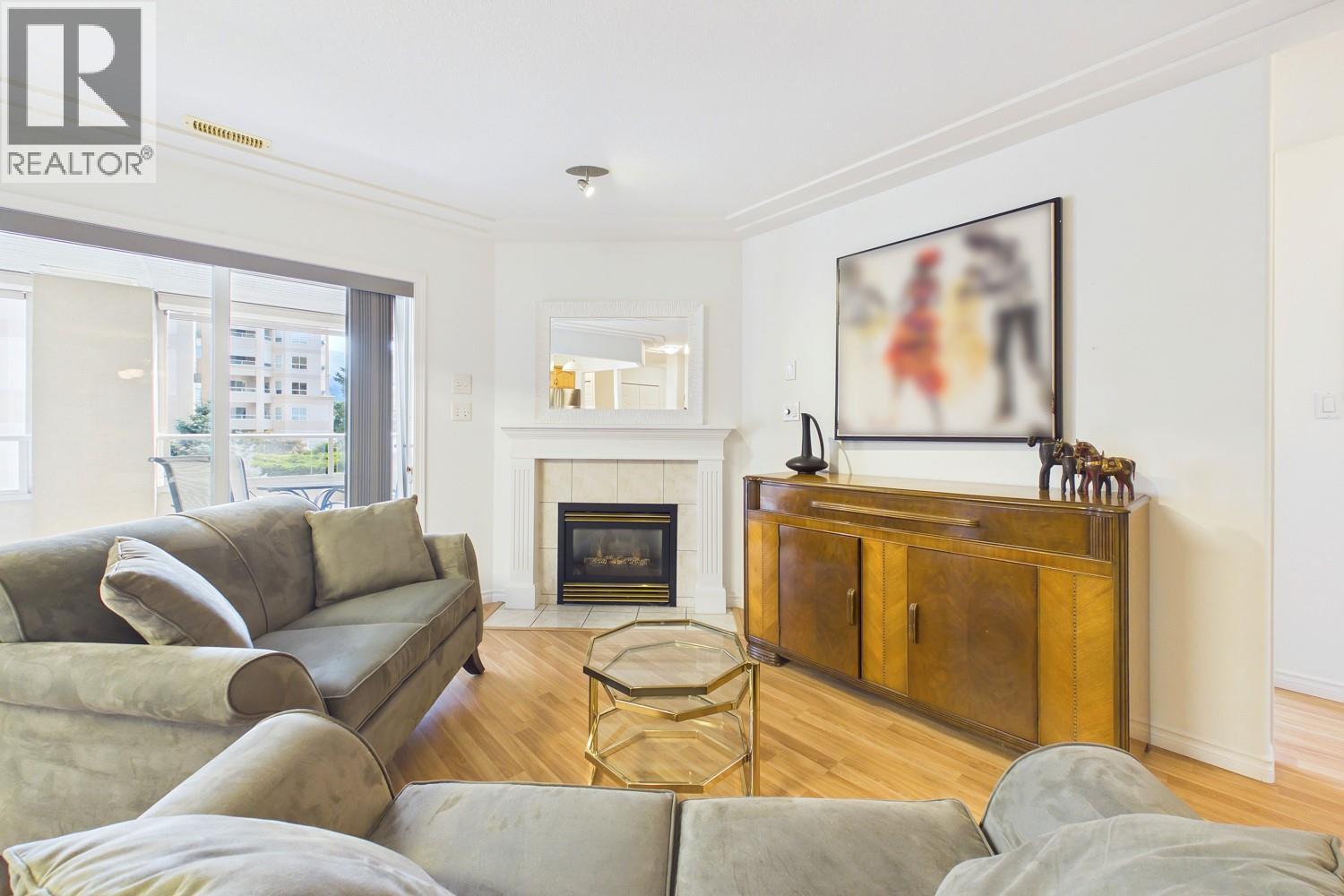 204 2285 ATKINSON Street, Penticton
