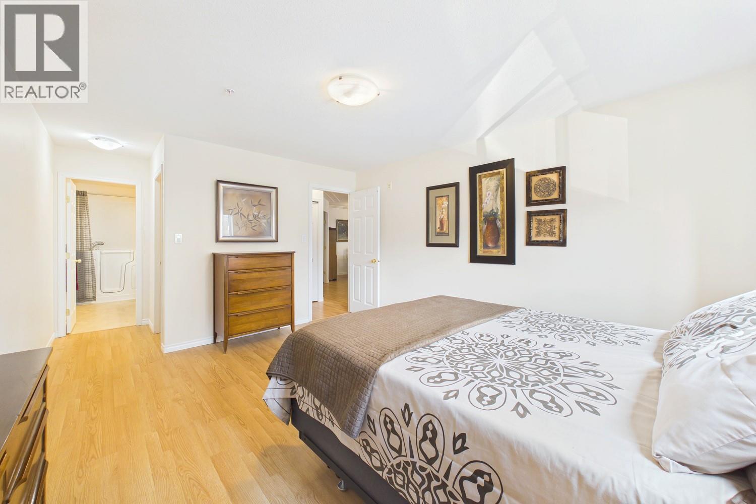 #204 2285 ATKINSON Street - 31