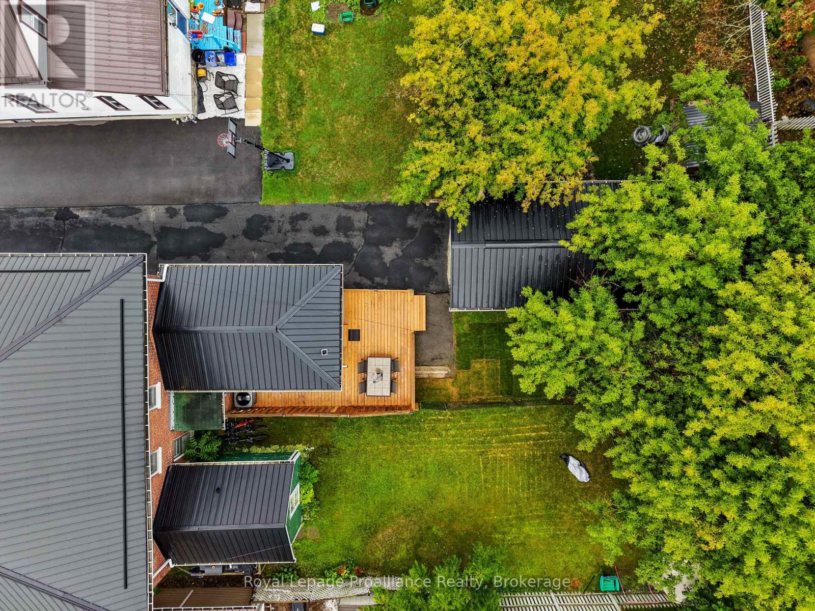 104 INKERMAN STREET - Image 36