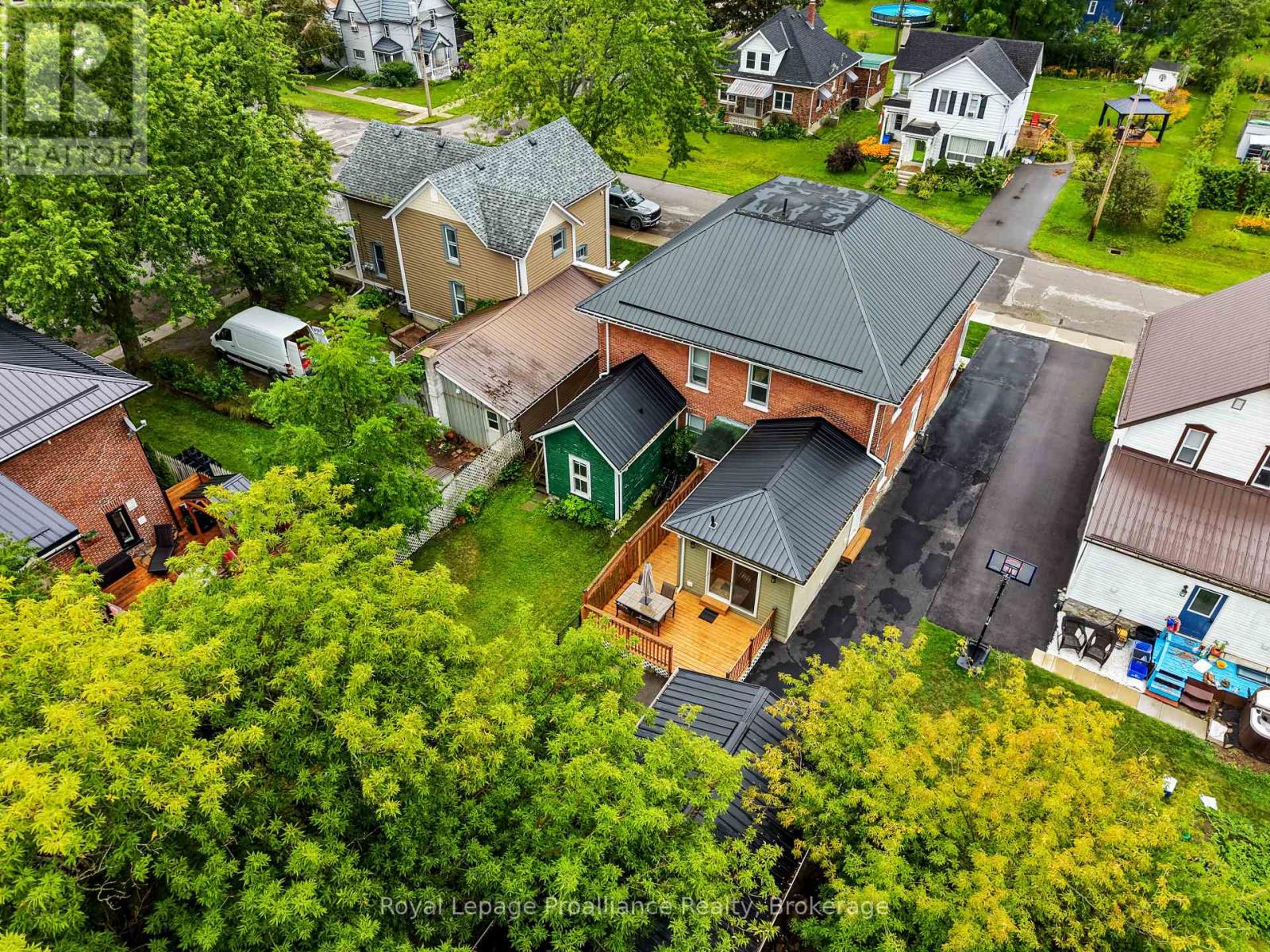 104 INKERMAN STREET - Image 38