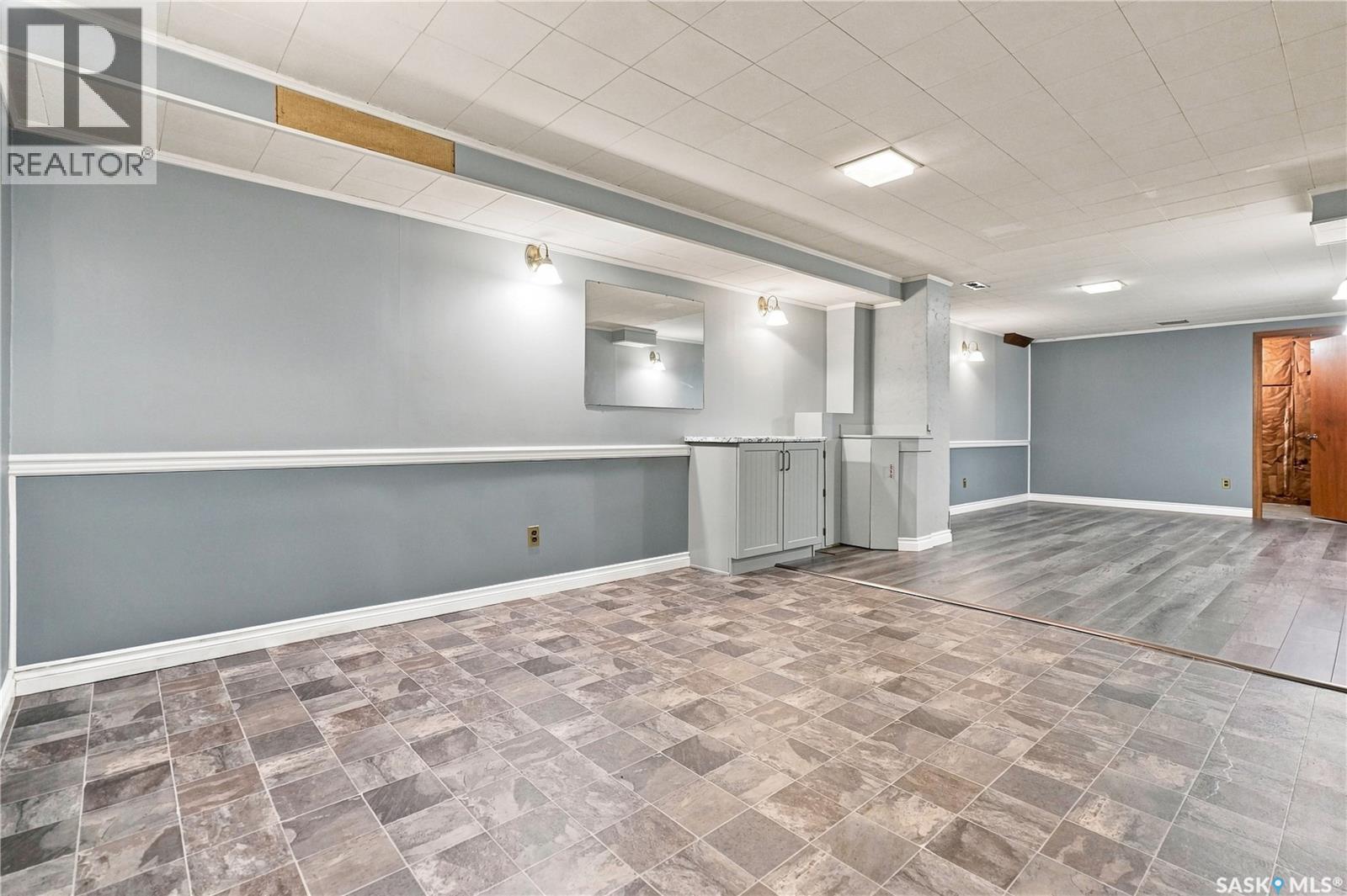 219 Cambridge AVENUE - 26