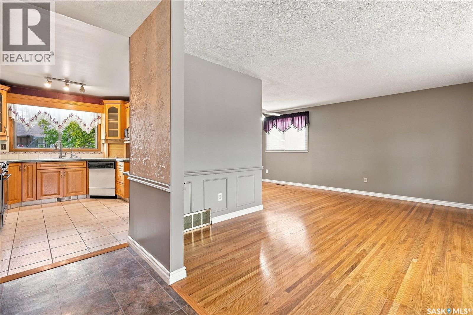 219 Cambridge AVENUE - 3