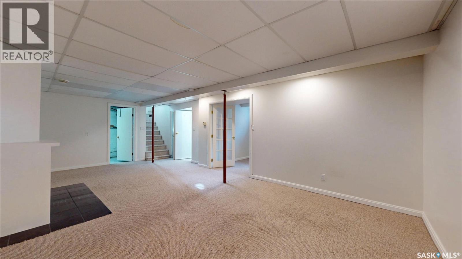 2255 QUEEN STREET - 19