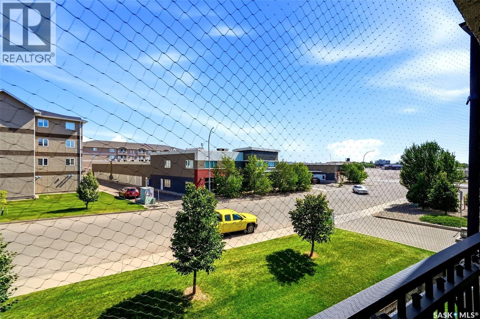 #205 1610 Dakota DRIVE - 18