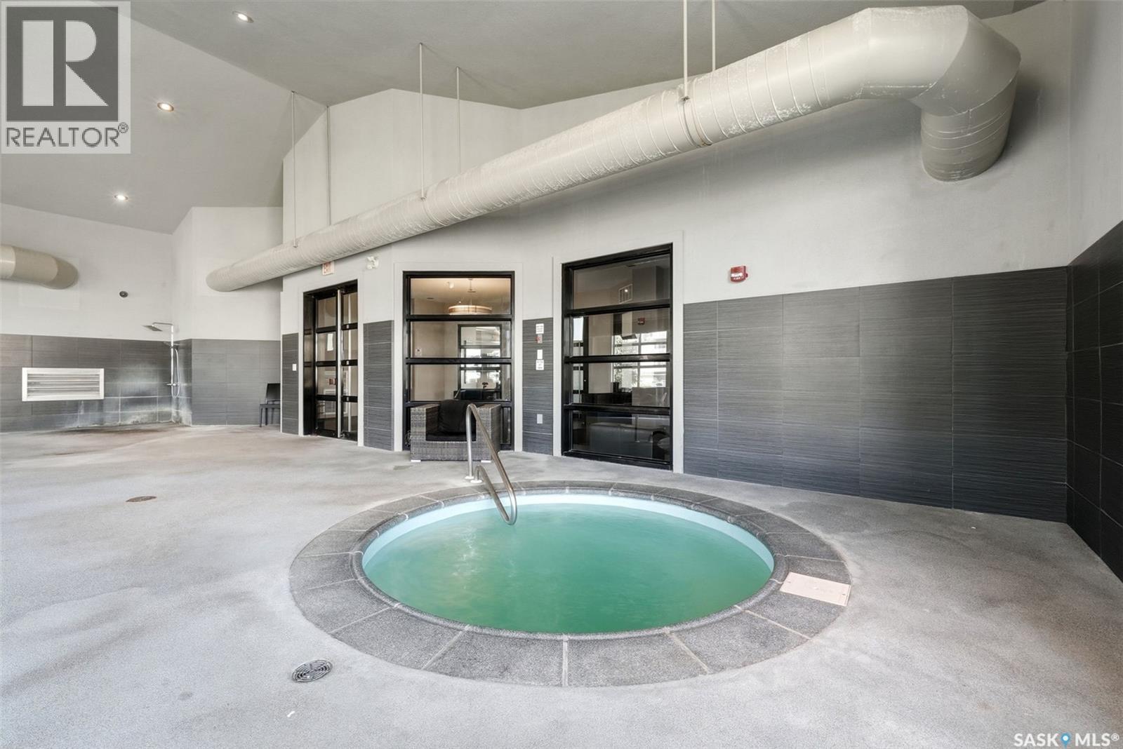 #205 1610 Dakota DRIVE - 28