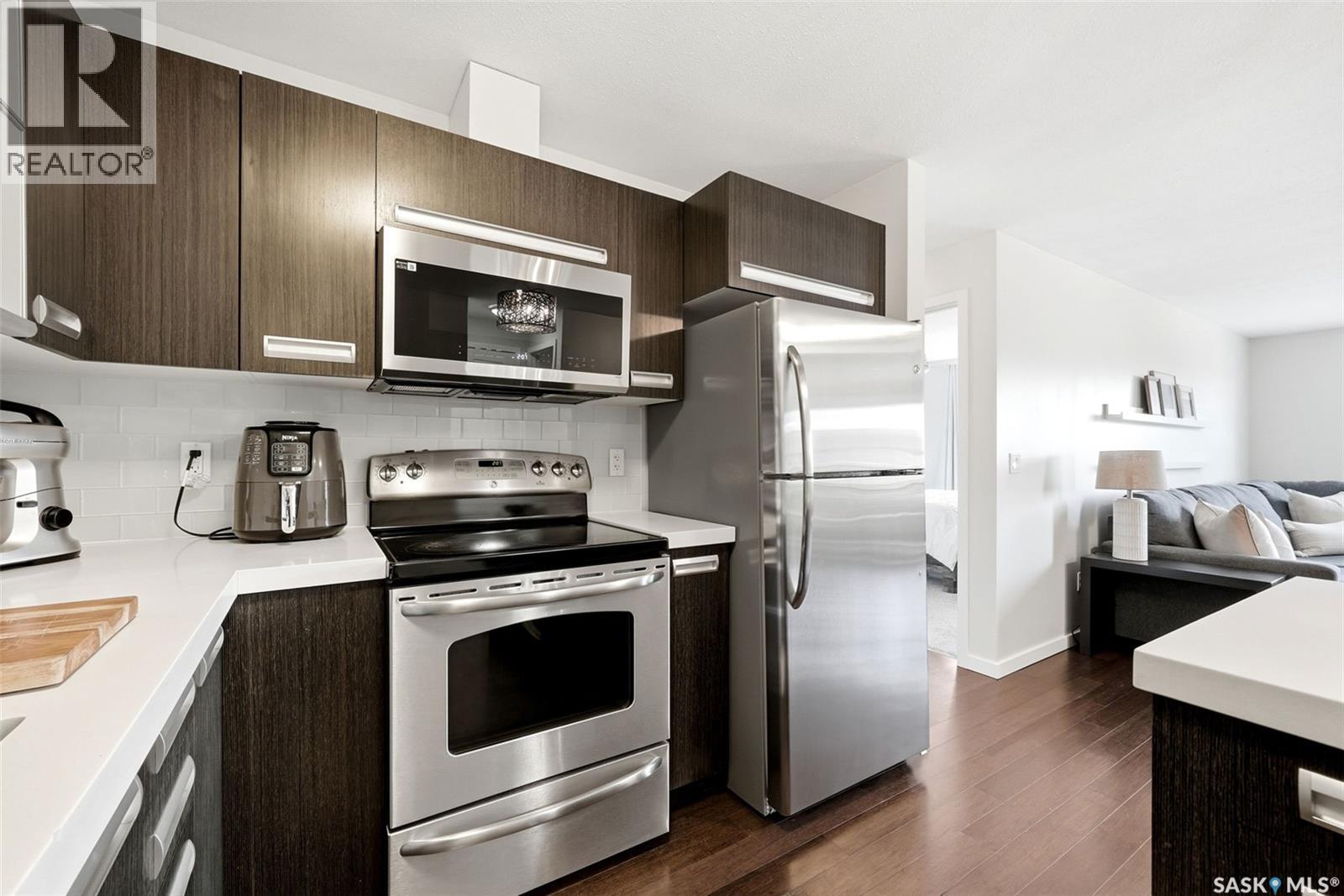 #205 1610 Dakota DRIVE - 5