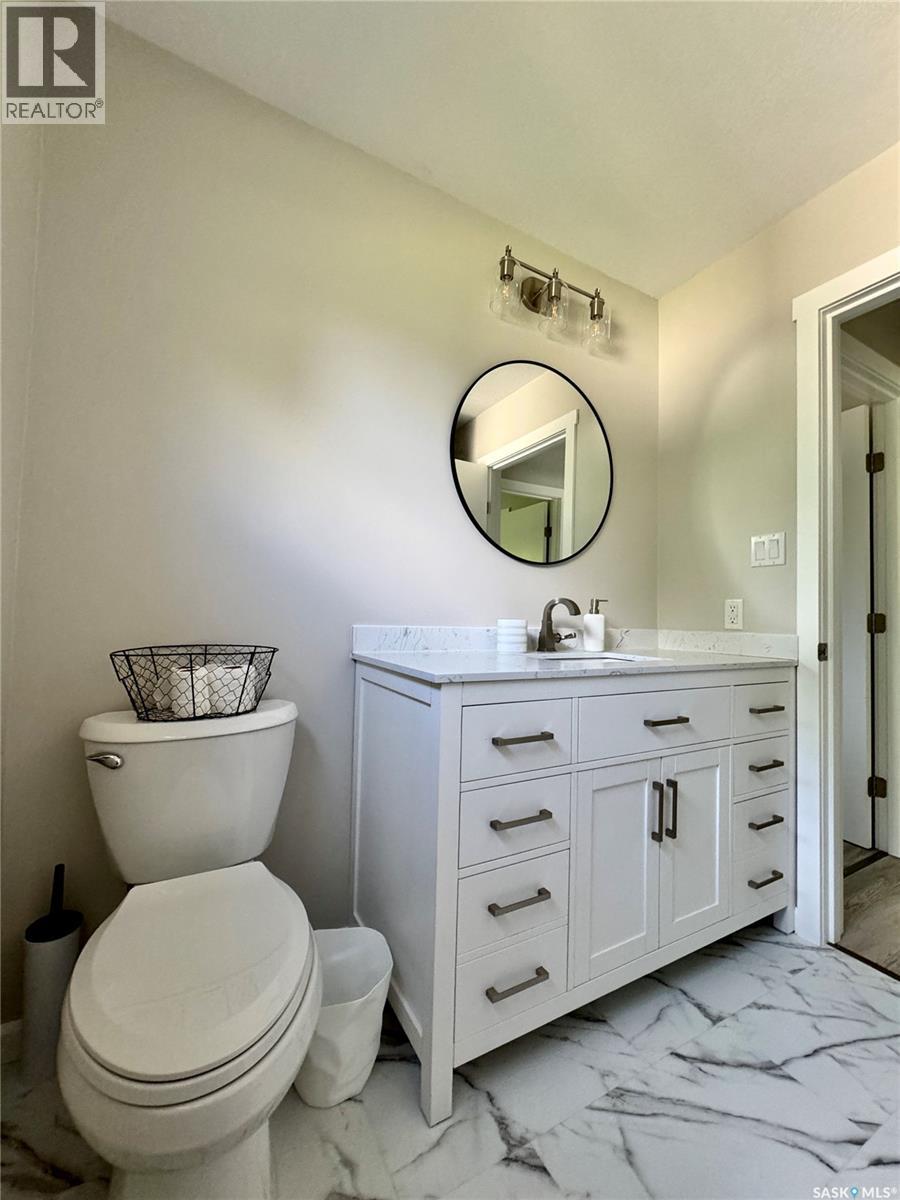 130 1st AVENUE N - Image 21