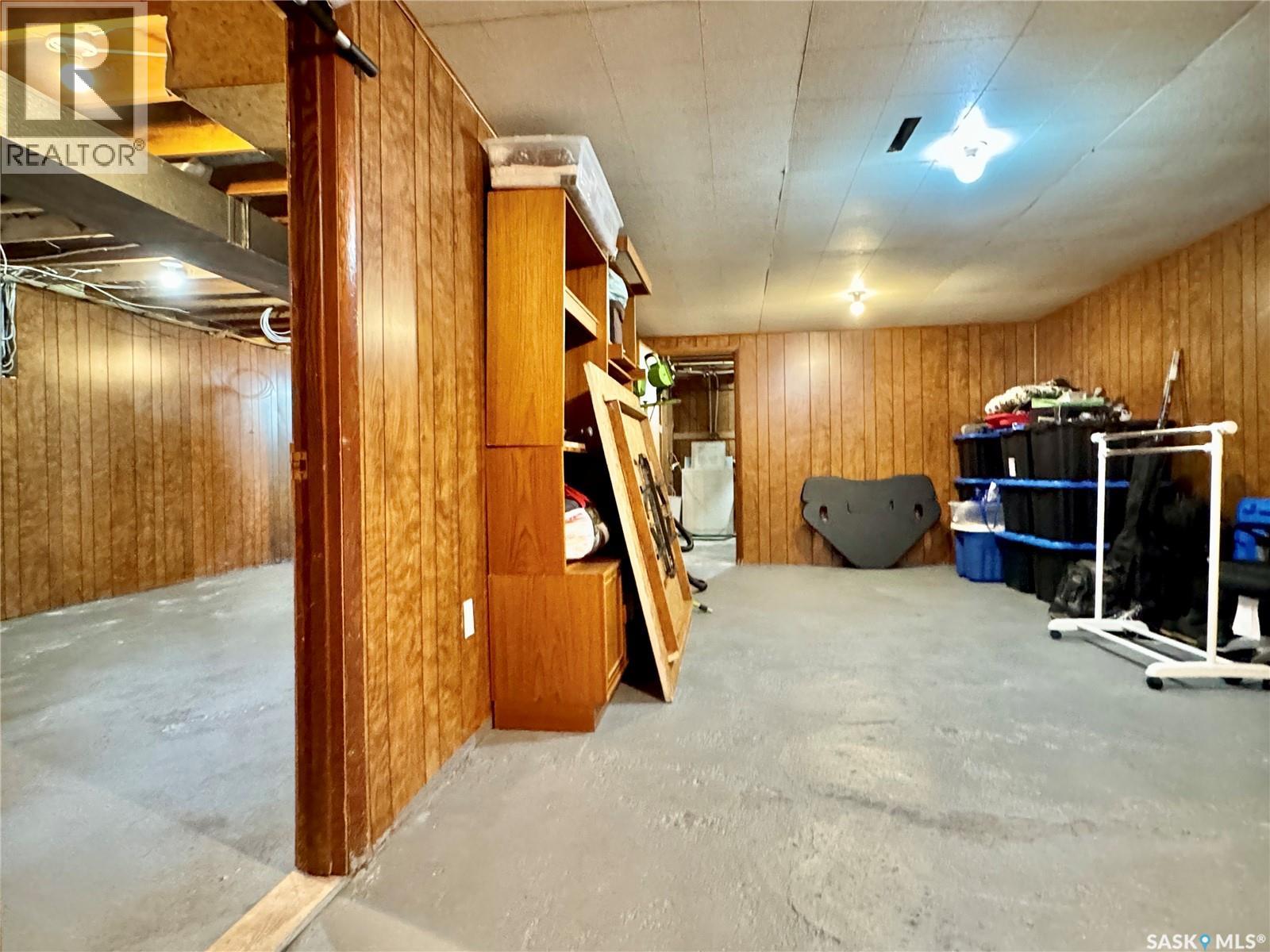 130 1st AVENUE N - Image 24