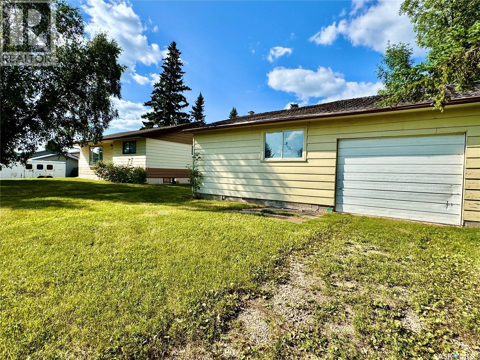 130 1st AVENUE N - Image 32