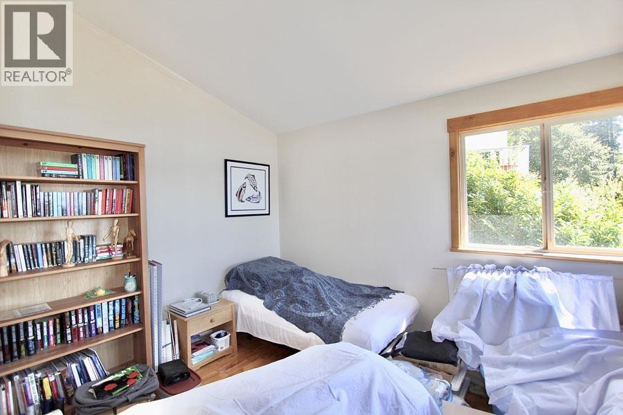 3409 OCEANVIEW DRIVE - 23