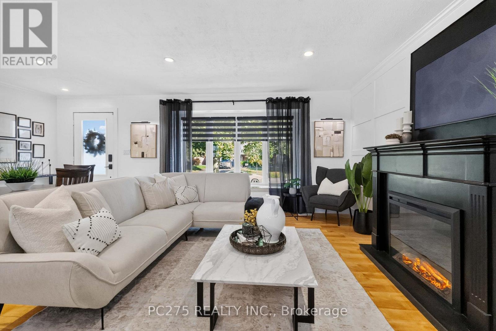 5 FIELD ROAD - Image 12