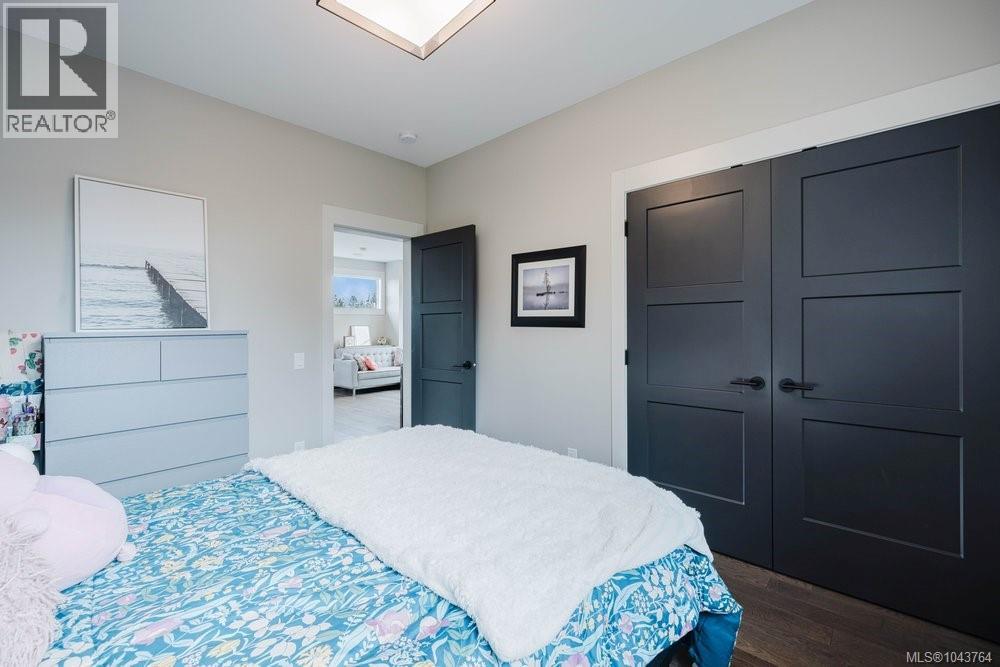 2991 Irwin Rd, Langford