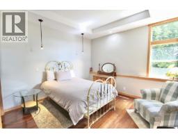 Laundry room - 3409 Oceanview Drive, Daajing Giids City, BC V0T1S0 Photo 8