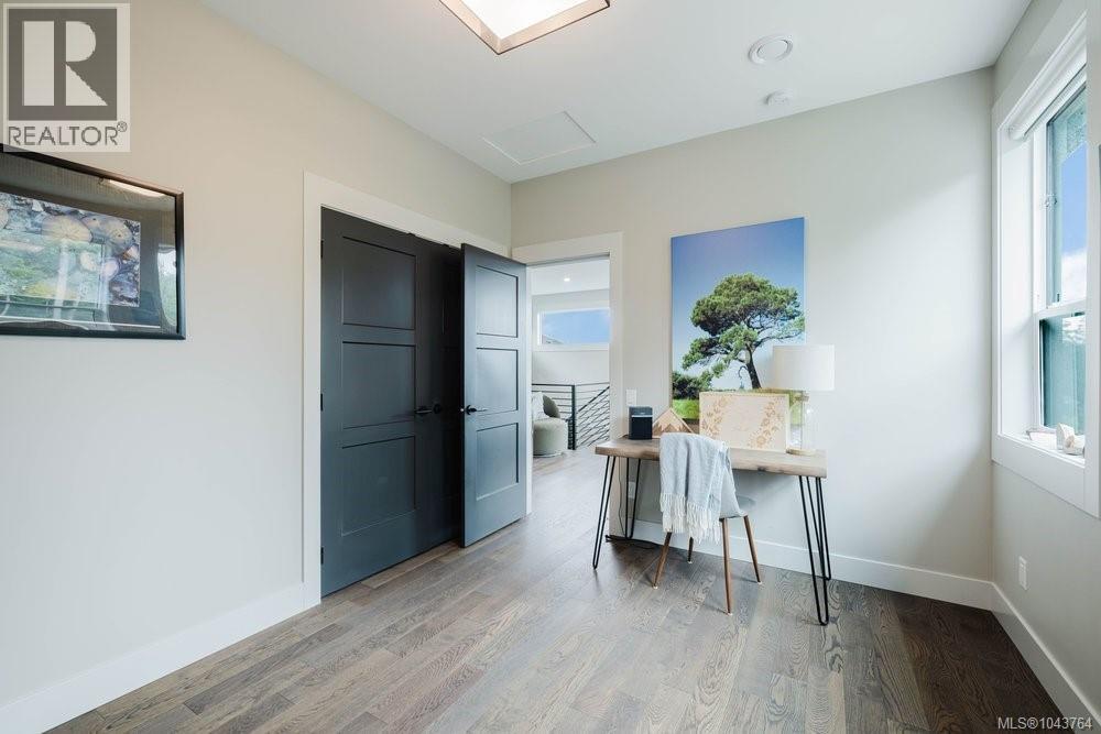 2991 Irwin Rd, Langford