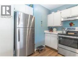 Laundry room - 1255 Raymer Avenue Unit# 582, Kelowna, BC V1W3S3 Photo 9