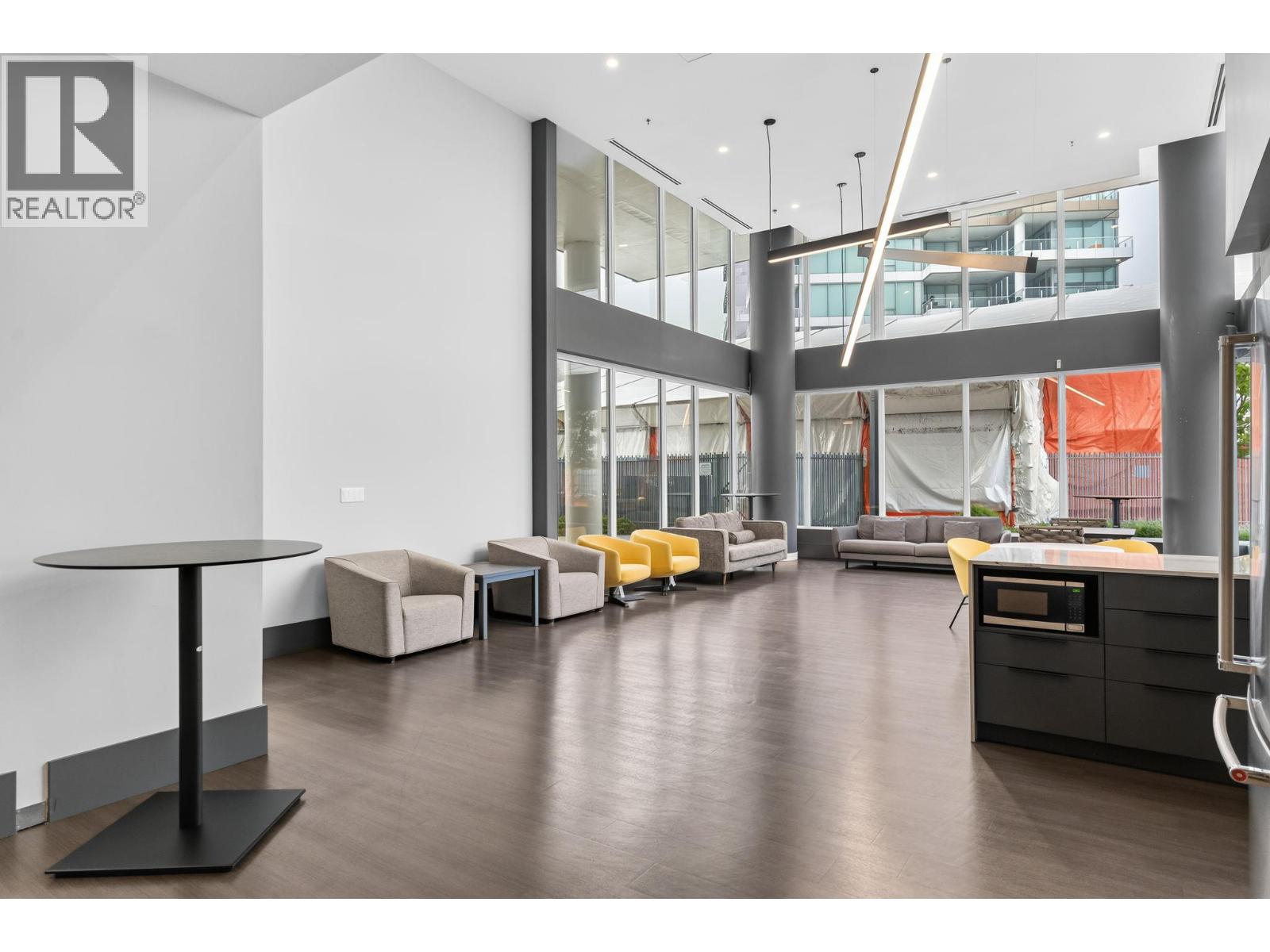 1181 Sunset Drive Unit# 1102, Kelowna