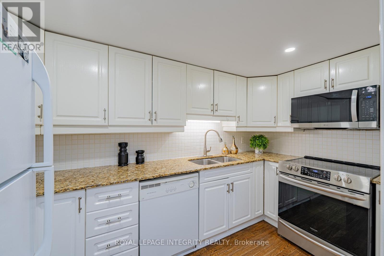 #103 222 RUSSELL AVENUE - Image 11