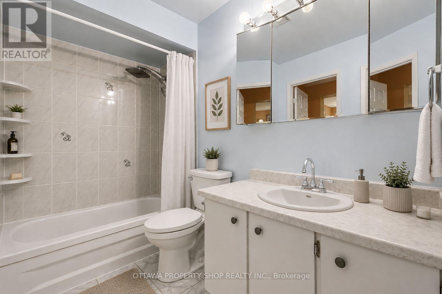#78 3344 UPLANDS DRIVE - Image 10