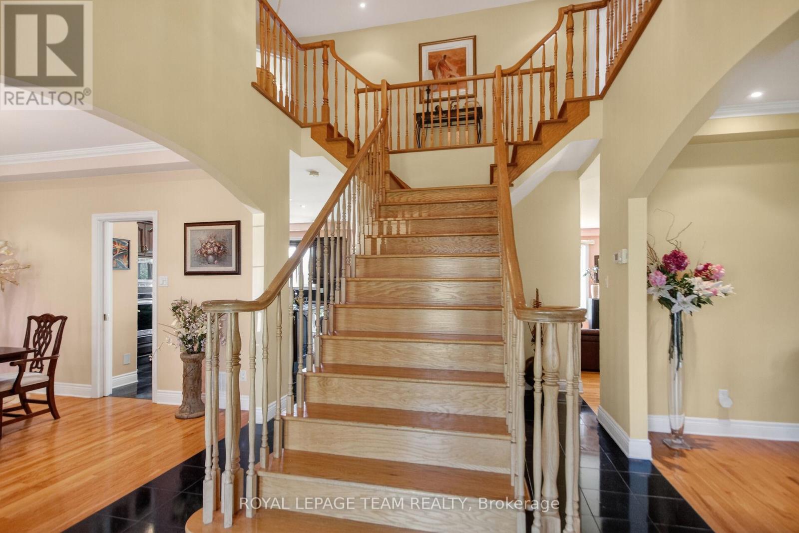 5472 WICKLOW DRIVE - 5