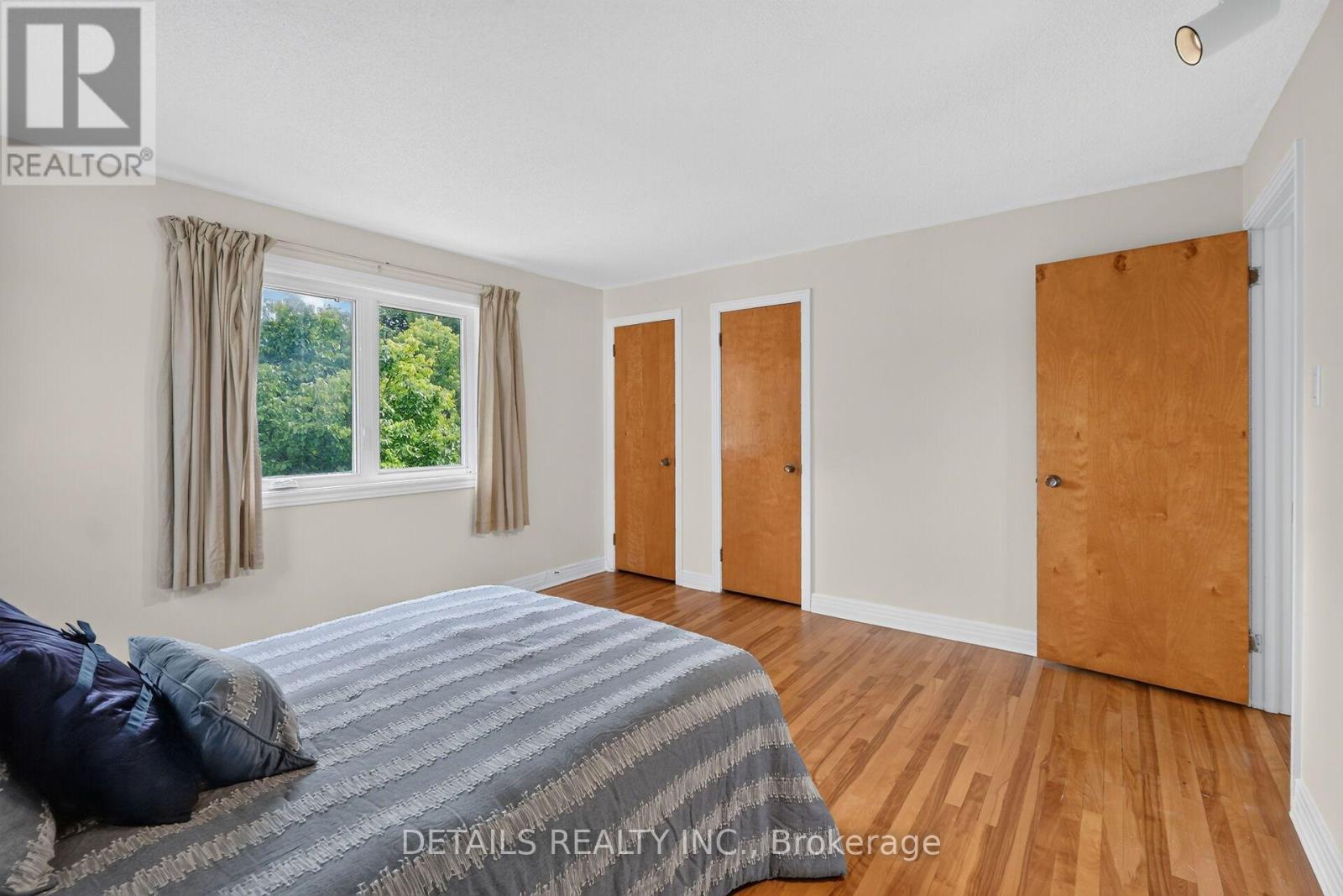 1840 HAIG DRIVE - 31