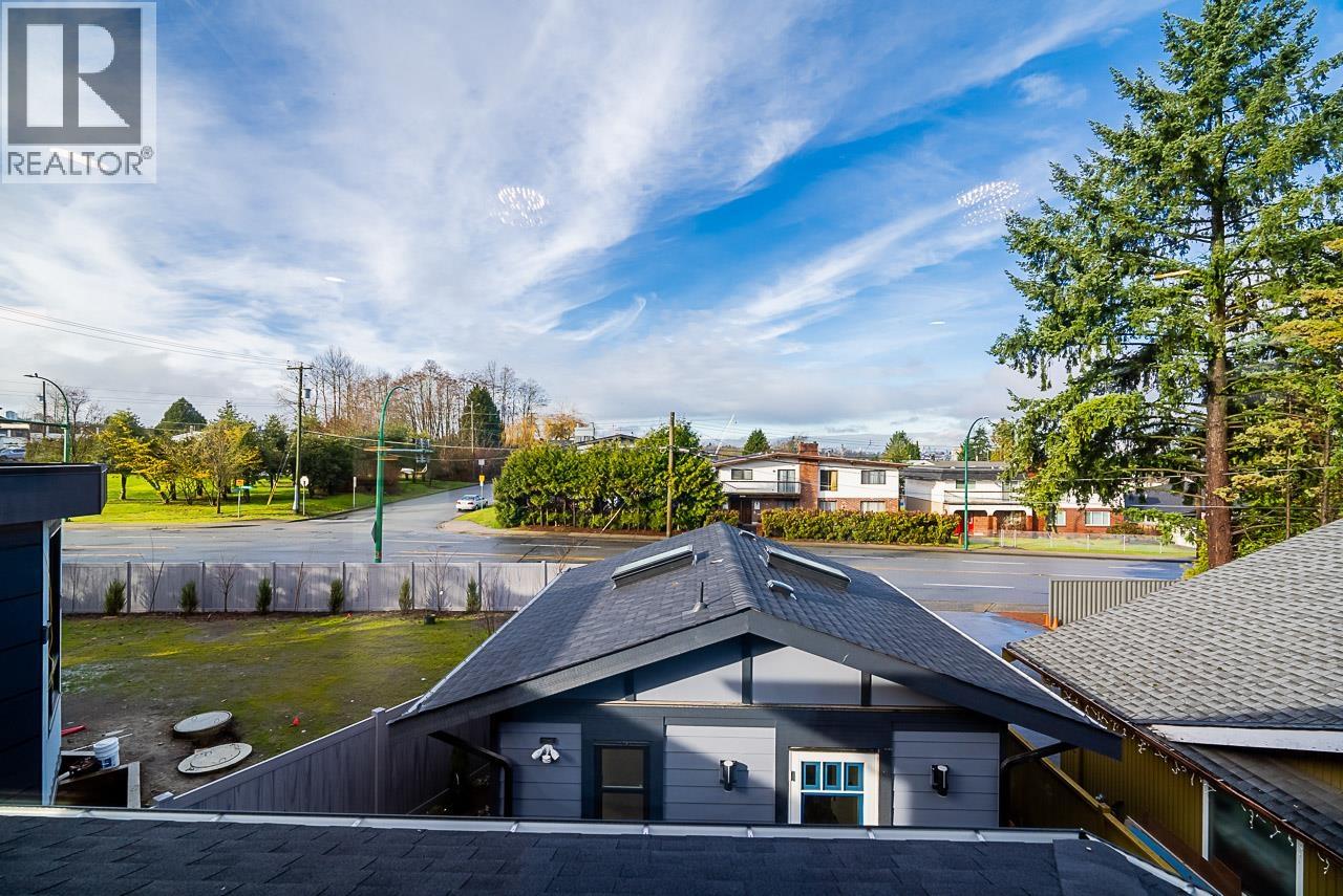 5225 WOODSWORTH STREET, Burnaby