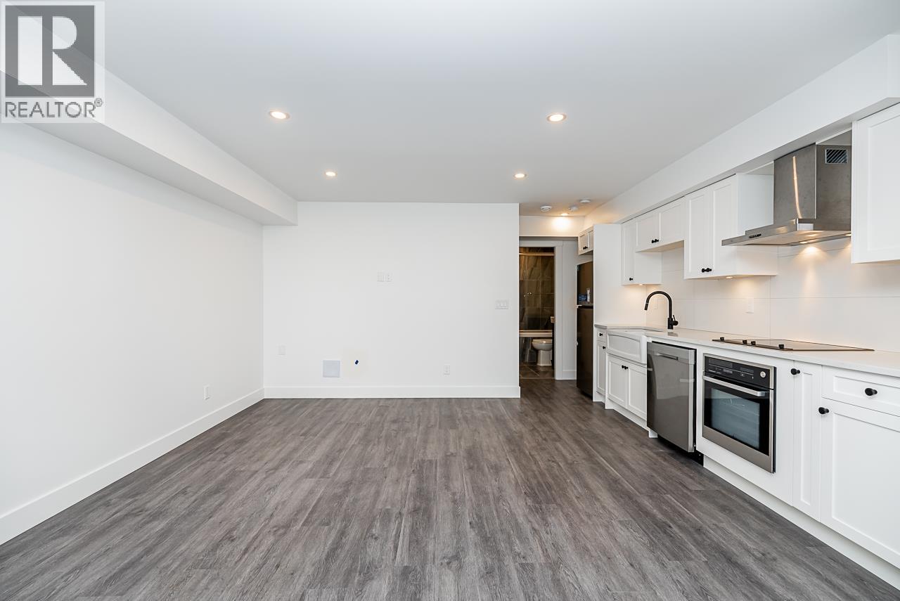 5225 WOODSWORTH STREET, Burnaby