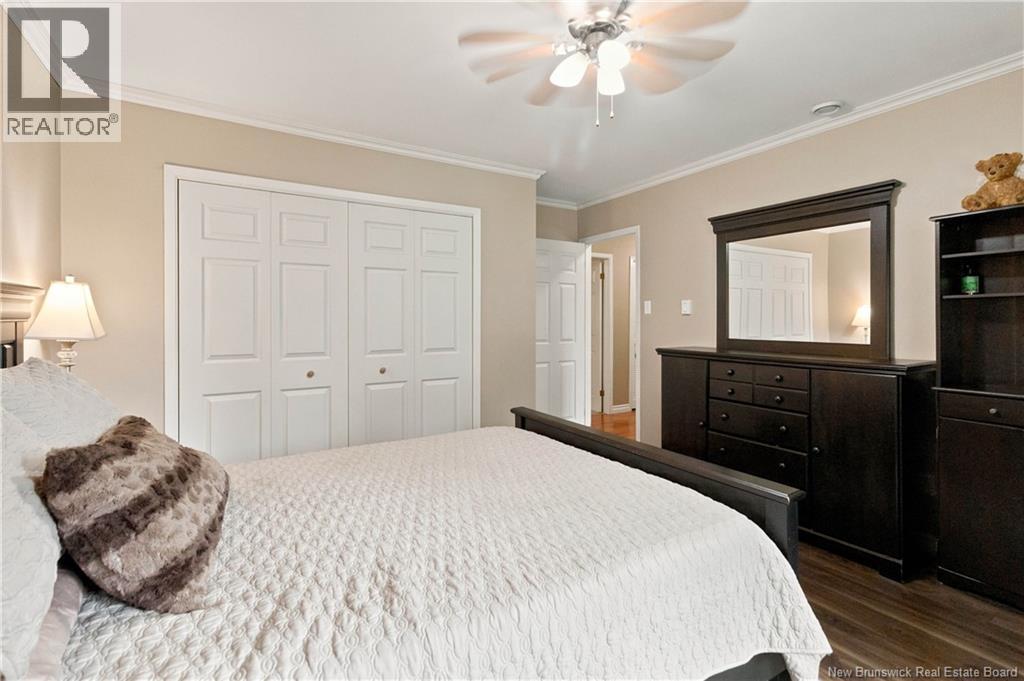 98 Firwood Crescent - Image 26