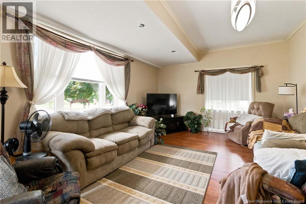 98 Firwood Crescent - Image 34