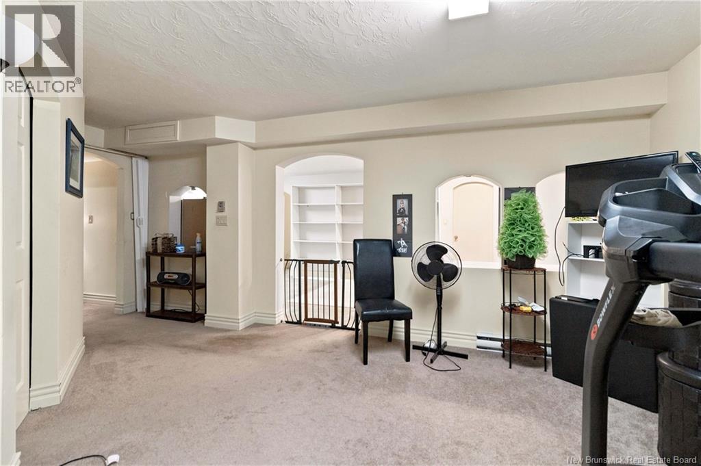 98 Firwood Crescent - Image 45