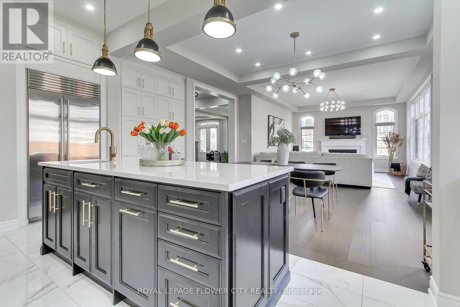 105 MORNING SPARROW DRIVE - 18