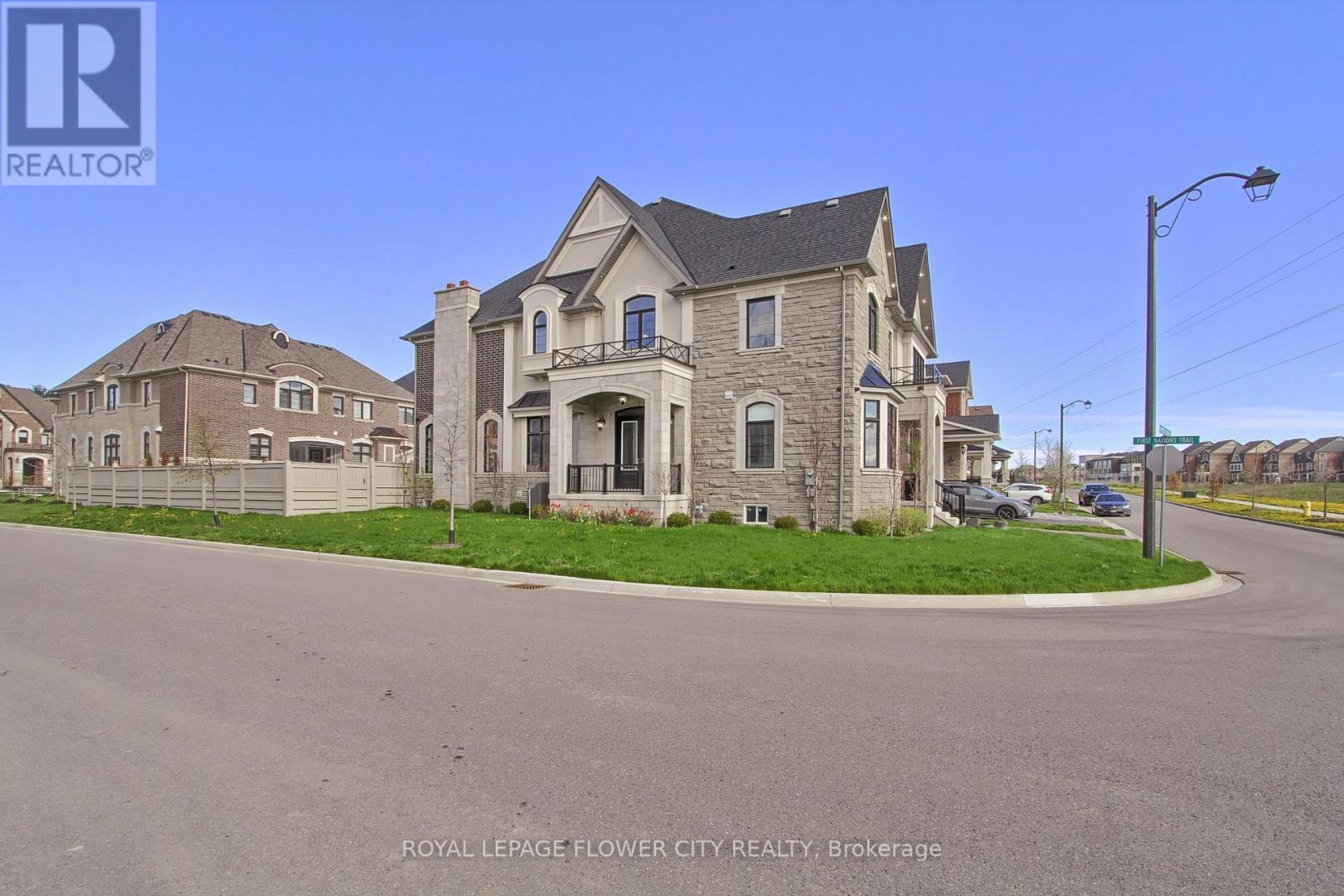 105 MORNING SPARROW DRIVE - 2