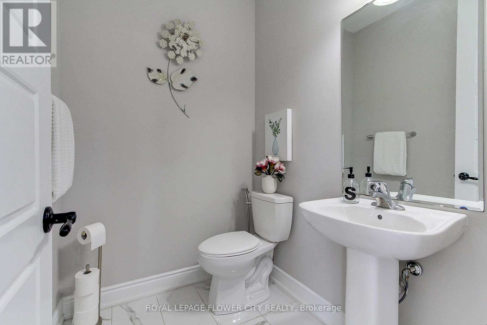 105 MORNING SPARROW DRIVE - 26
