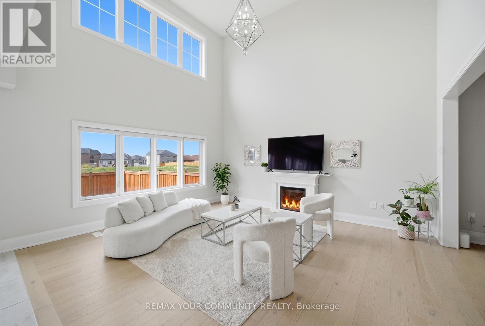 1210 WICKHAM ROAD - Image 19