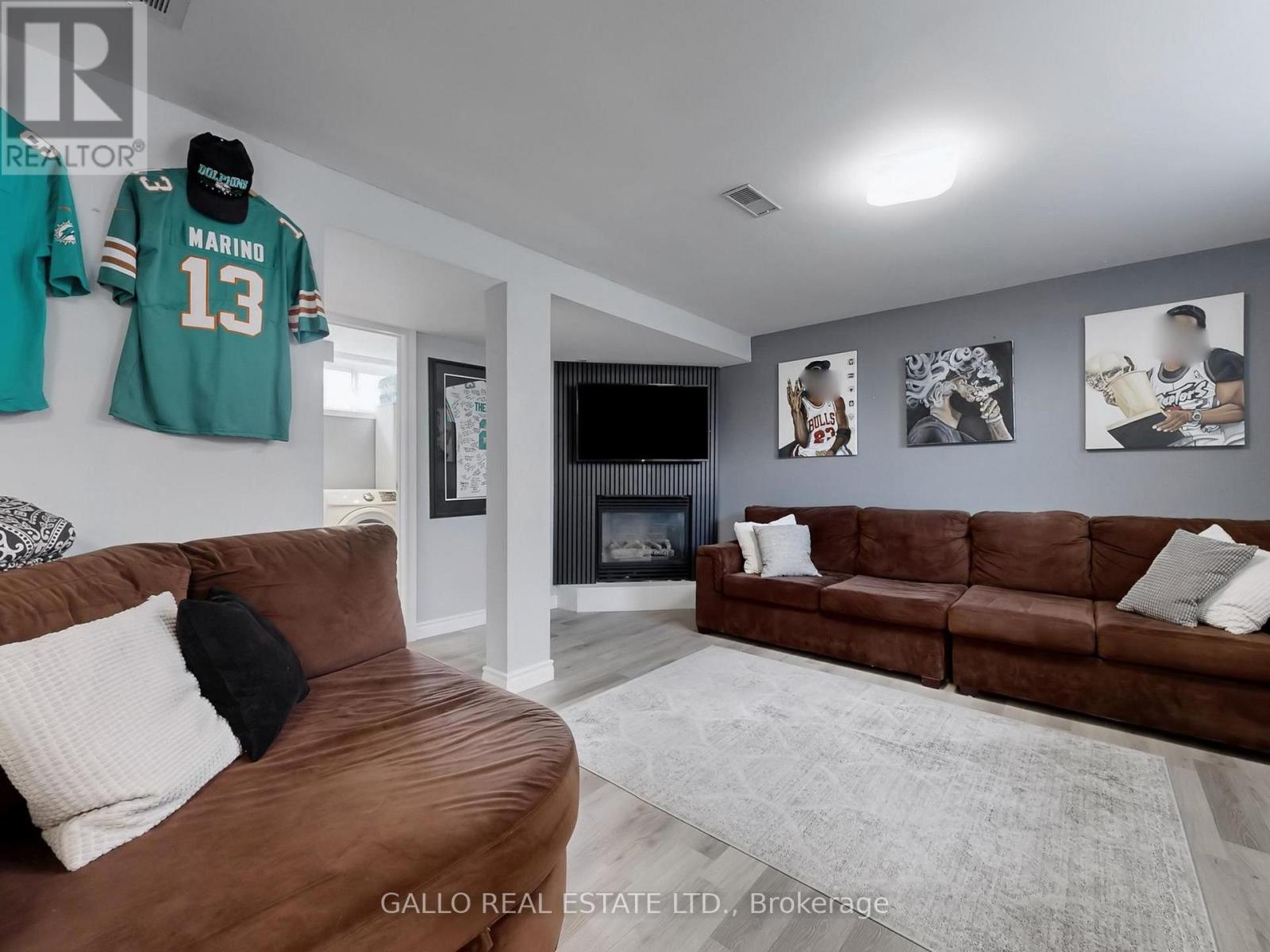 630 HIGHLAND CRESCENT - 24