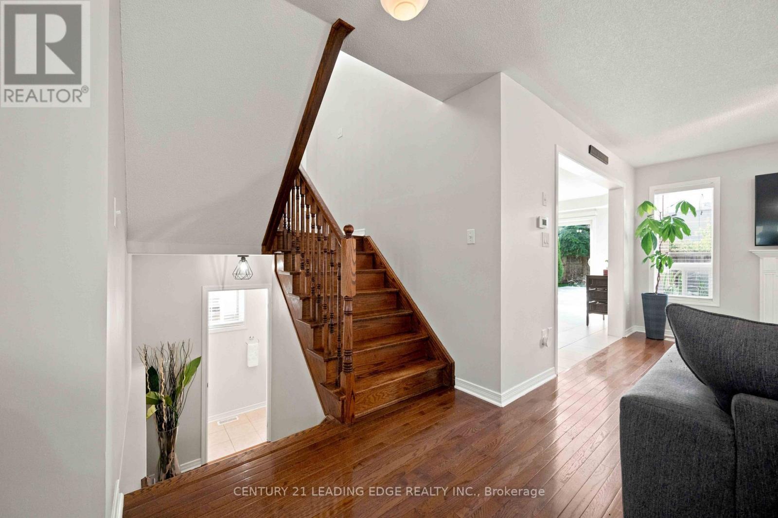 16 BOLSTER LANE - Image 17